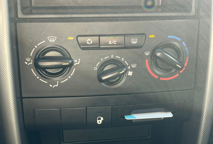 Peugeot 207 1.6 HDI 90ch Premium