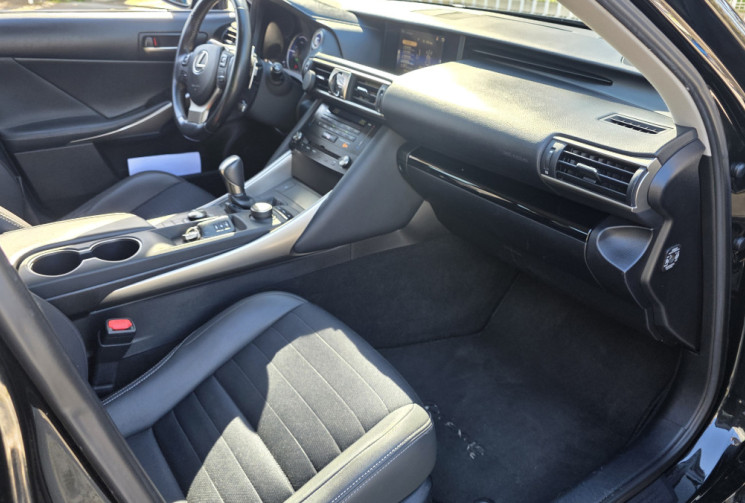 Lexus IS 300h 223ch pack business euro6d-t