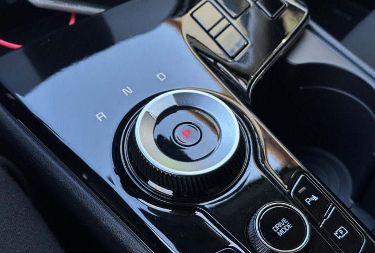 Kia Sportage 1.6 T-GDI 230 ch HEV ACTIVE 4x2 BVA6 / Entretien à jour / Garantie KIA 07-2029