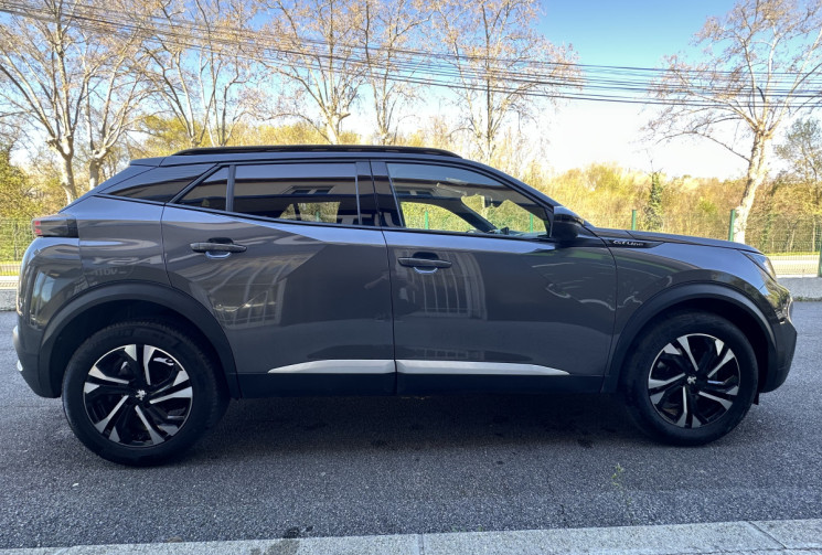 Peugeot 2008 GT Line 1.5 BlueHDI 130 EAT8 / Camera / Carplay / Entretien complet / GARANTIE 6 MOIS 