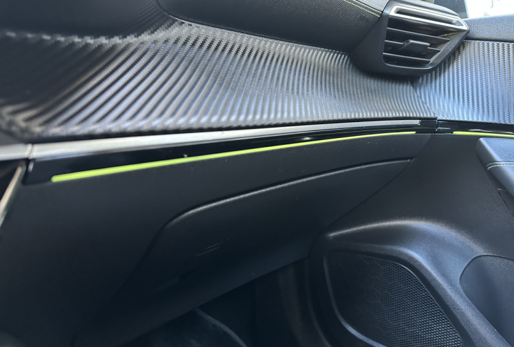 Peugeot 2008 GT Line 1.5 BlueHDI 130 EAT8 / Camera / Carplay / Entretien complet / GARANTIE 6 MOIS 