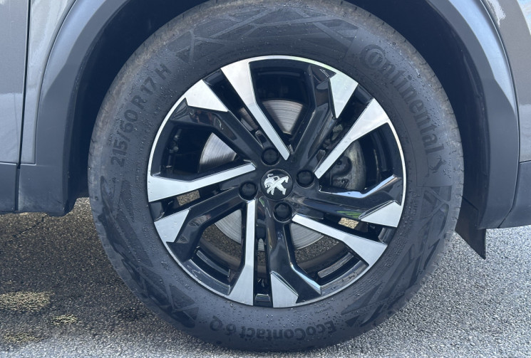 Peugeot 2008 GT Line 1.5 BlueHDI 130 EAT8 / Camera / Carplay / Entretien complet / GARANTIE 6 MOIS 