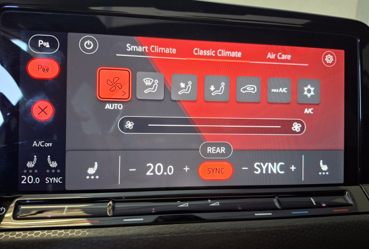 Volkswagen Golf 8 2.0 TSI 300 DSG 7 GTI CLUBSPORT TOIT OUVRANT HARMAN KARDON  GARANTIE 6 MOIS