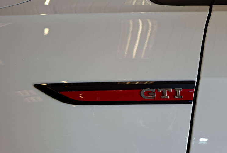 Volkswagen Golf 8 2.0 TSI 300 DSG 7 GTI CLUBSPORT TOIT OUVRANT HARMAN KARDON  GARANTIE 6 MOIS