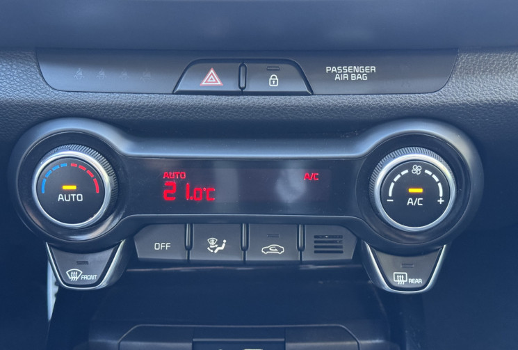 Kia STONIC 1.0 T-GDi 120 DESIGN DCT7 ISG * FULL ENTRETIEN * CT OK * GARANTIE 09/2027