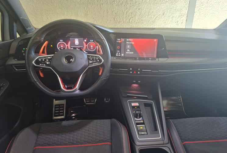 Volkswagen Golf 8 2.0 TSI 300 DSG 7 GTI CLUBSPORT TOIT OUVRANT HARMAN KARDON  GARANTIE 6 MOIS