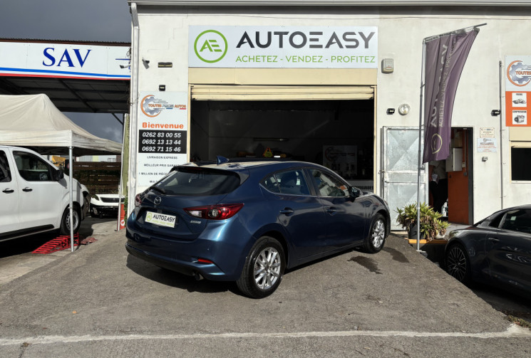 Mazda 3 1.5 D SKYACTIVE 105 ELEGANCE