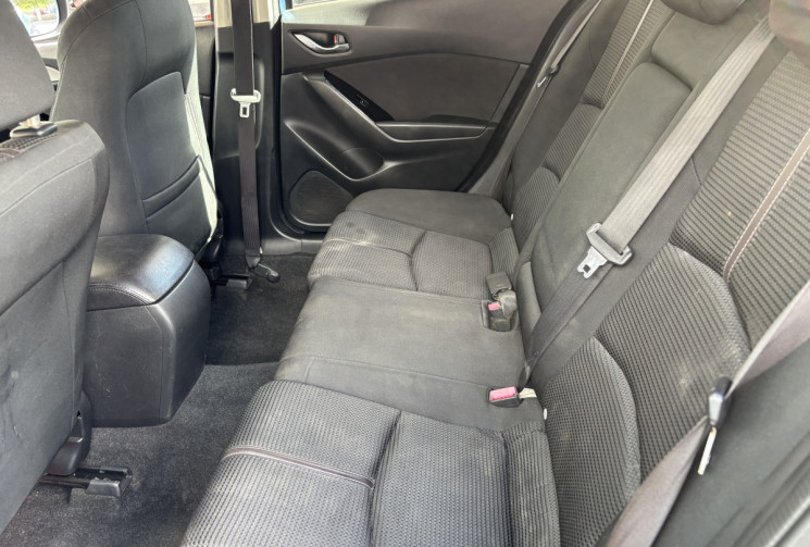 Mazda MAZDA 3 1.5 D SKYACTIVE 105 ELEGANCE