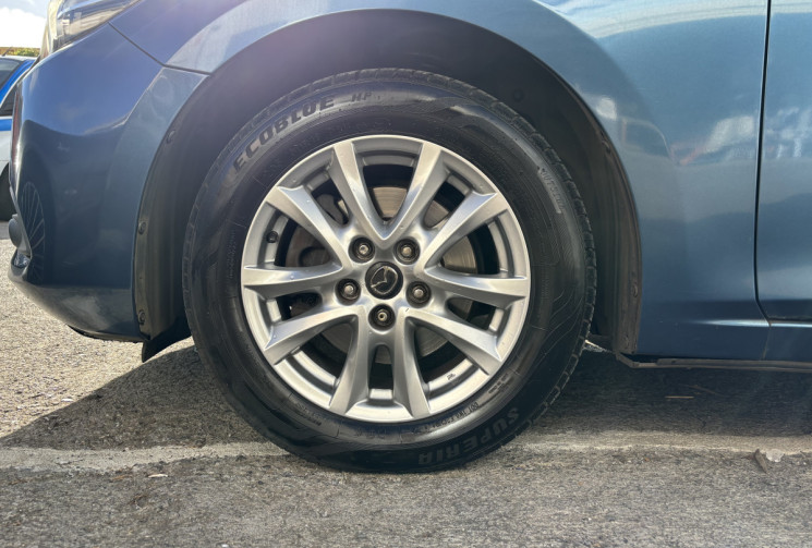 Mazda 3 1.5 D SKYACTIVE 105 ELEGANCE