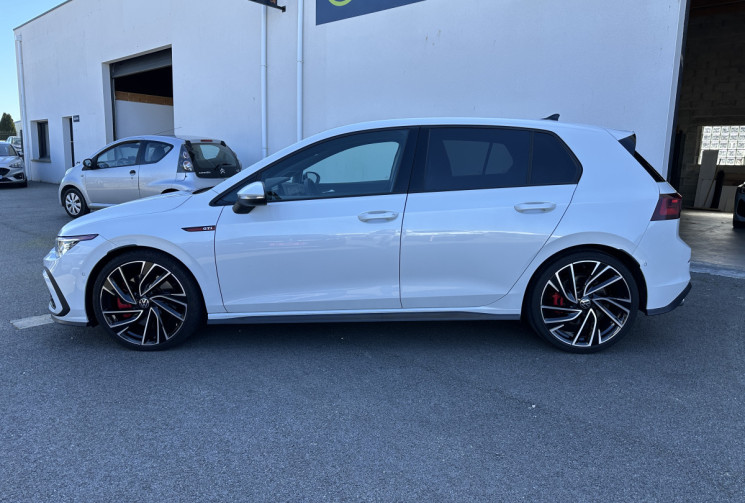 Volkswagen Golf VIII 2.0 TSI 245 CV DSG7 GTI