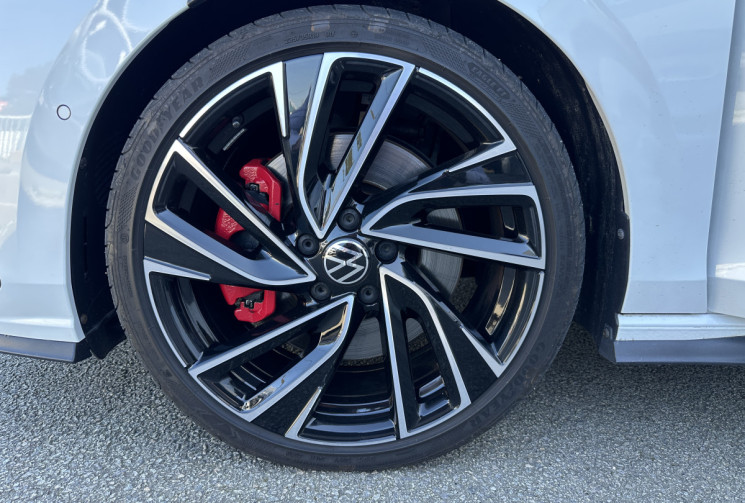 Volkswagen Golf VIII 2.0 TSI 245 CV DSG7 GTI