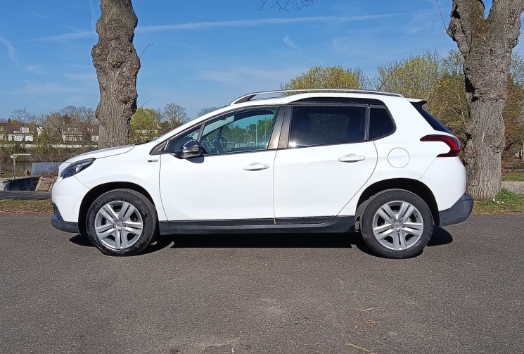 Peugeot 2008 1.6 BlueHDi Style 99