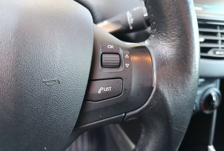 Peugeot 2008 1.6 BlueHDi Style 99 / Courroie de Distribution Ok