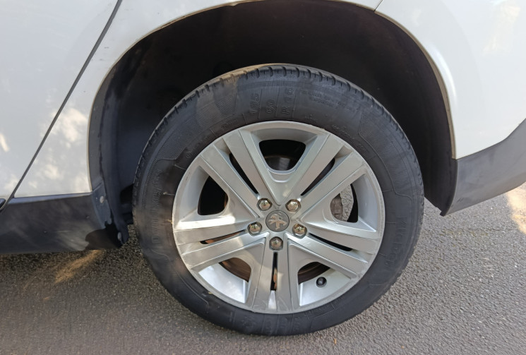 Peugeot 2008 1.6 BlueHDi Style 99 / Courroie de Distribution Ok