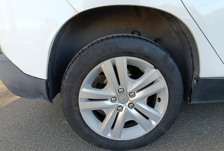 Peugeot 2008 1.6 BlueHDi Style 99