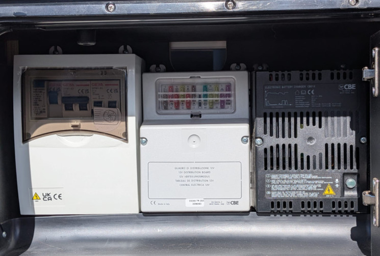 Ford Transit 2.0 TDCI SPORT EDITION S194 170CV CAMERA DE RECUL- APPLE CARPLAY- GARANTIE 12 MOIS - 