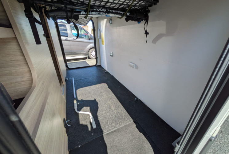 Ford Transit 2.0 TDCI SPORT EDITION S194 170CV CAMERA DE RECUL- APPLE CARPLAY- GARANTIE 12 MOIS - 