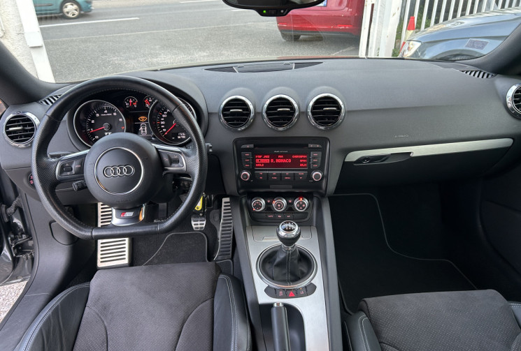 Audi TT Coupé 1.8 TFSI 160 Ch S Line * FAIBLE KILOMETRAGE * RADAR ARR * VOLANT MEPLAT