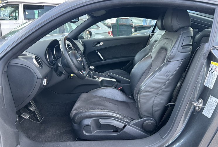 Audi TT Coupé 1.8 TFSI 160 Ch S Line * FAIBLE KILOMETRAGE * RADAR ARR * VOLANT MEPLAT