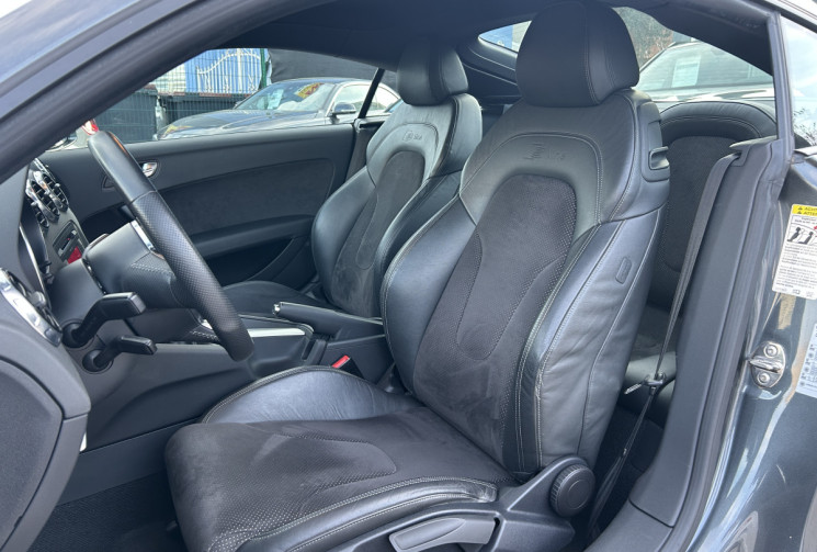 Audi TT Coupé 1.8 TFSI 160 Ch S Line * FAIBLE KILOMETRAGE * RADAR ARR * VOLANT MEPLAT
