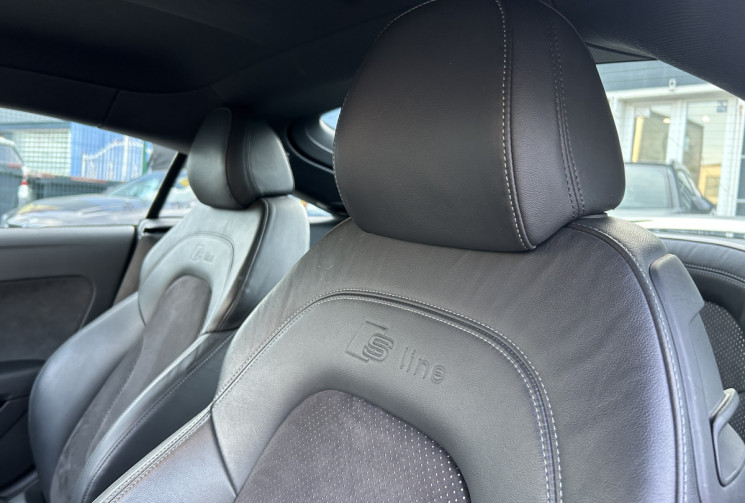 Audi TT Coupé 1.8 TFSI 160 Ch S Line * FAIBLE KILOMETRAGE * RADAR ARR * VOLANT MEPLAT