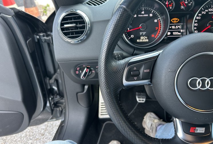 Audi TT Coupé 1.8 TFSI 160 Ch S Line * FAIBLE KILOMETRAGE * RADAR ARR * VOLANT MEPLAT