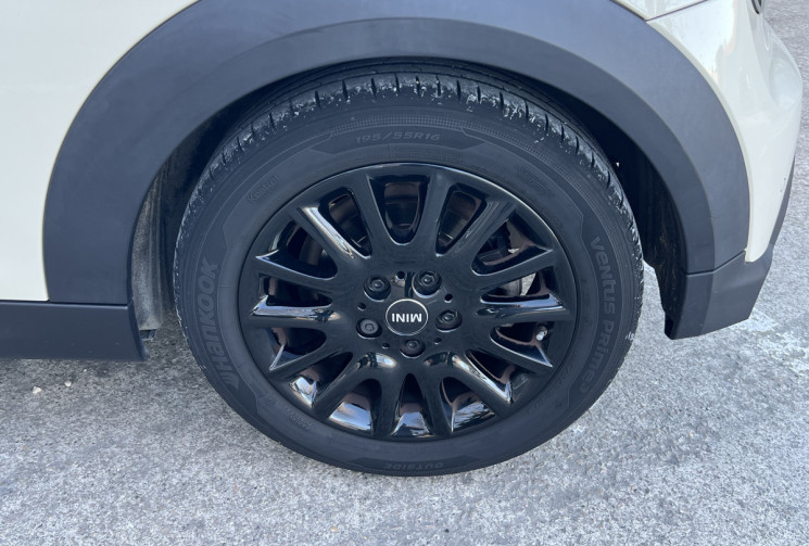 Mini Mini Cooper 1.5 136 BVA7 Camden / 1ère Main / Toit Ouvrant / Carplay / Caméra 