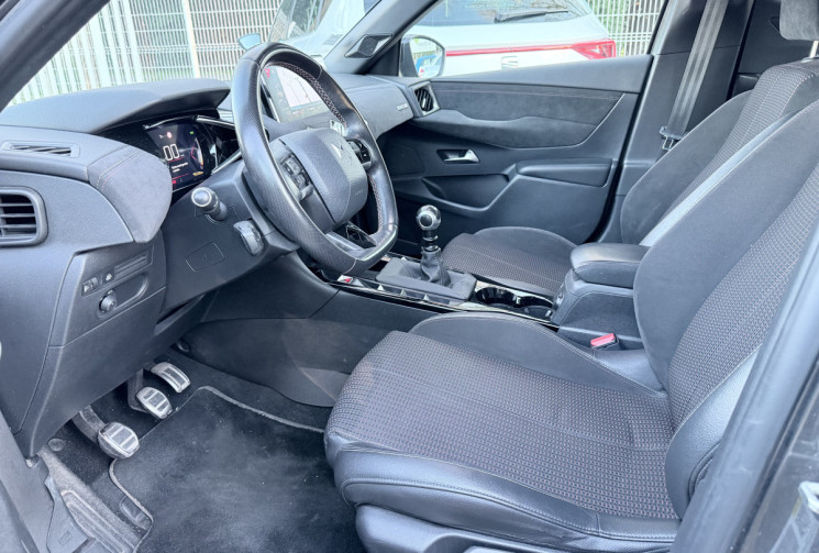 DS DS 3 Crossback 1.5 BlueHdi 100 Performance Line