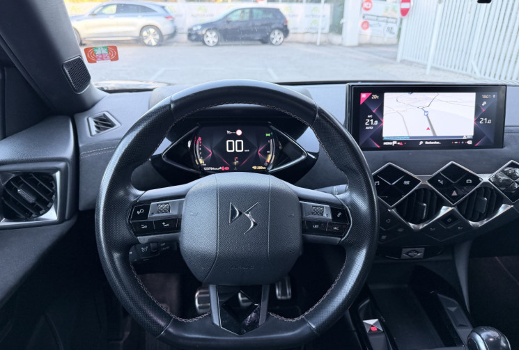 DS DS 3 Crossback 1.5 BlueHdi 100 Performance Line * Entretien à jour / CarPlay / Caméra / Led