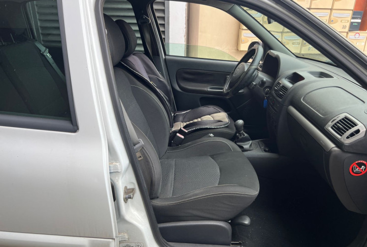 Renault Clio  Campus Evolution 1.2 i 16V eco2 75 cv