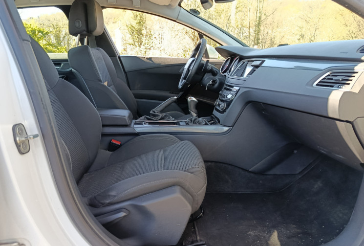 Peugeot 508 Phase 2 Berline 1.6 e-HDI ETG6 S 115 cv/ Courroie de distribution ok