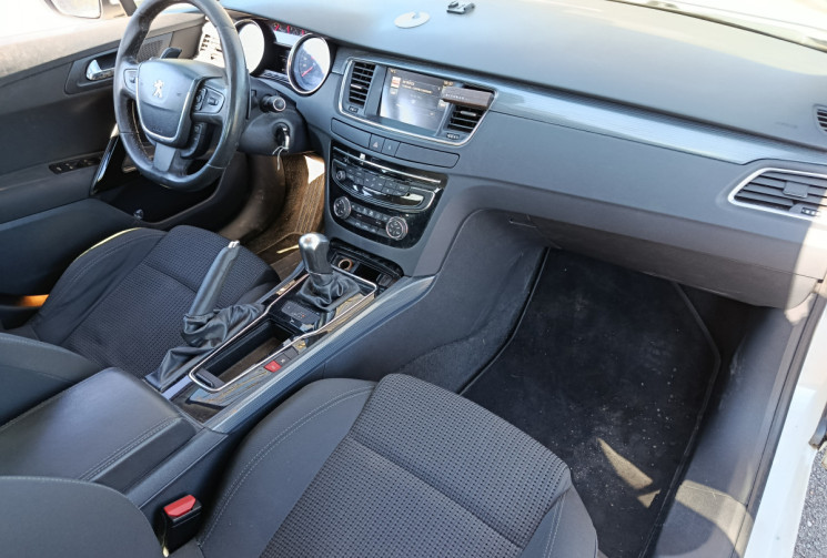 Peugeot 508 Phase 2 Berline 1.6 e-HDI ETG6 S 115 cv/ Courroie de distribution ok