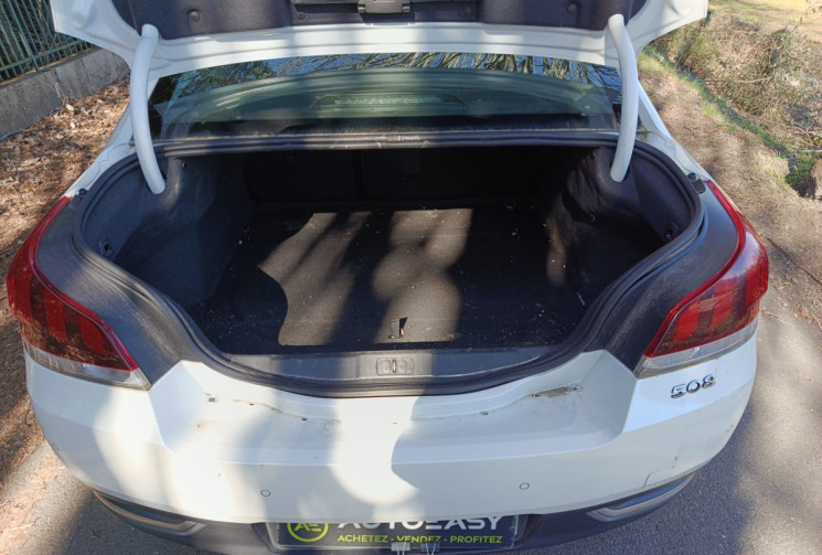 Peugeot 508 Phase 2 Berline 1.6 e-HDI ETG6 S 115 cv/ Courroie de distribution ok