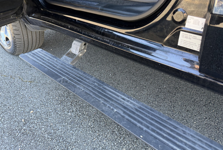 Dodge RAM 1500 CREW CAB 5.7 V8 LIMITED PACK SPORT 450ch / GPL-ETHANOL BVA8 / CARTE GRISE FRANCAISE