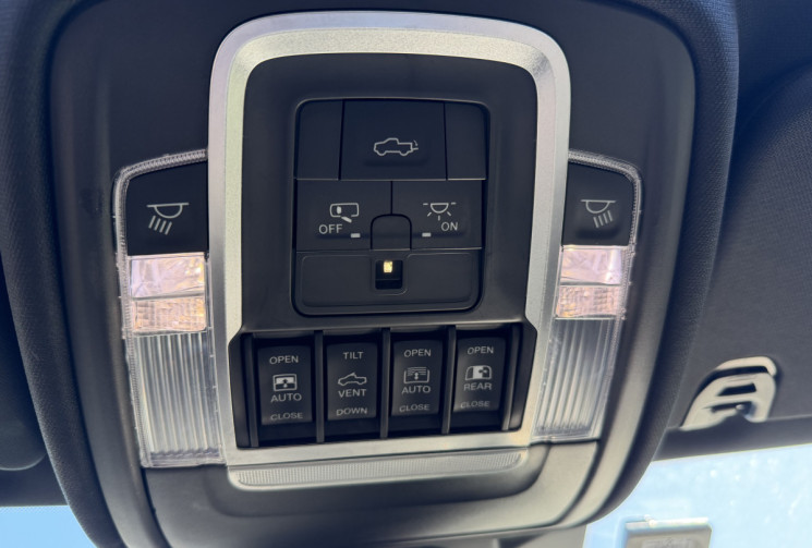 Dodge RAM 1500 CREW CAB 5.7 V8 LIMITED PACK SPORT 450ch BVA8 / GPL-ETHANOL / CARTE GRISE FRANCAISE
