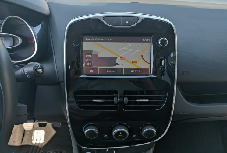 Renault Clio IV 0.9 TCE 90 ZEN GPS CLIM 100000 KMS