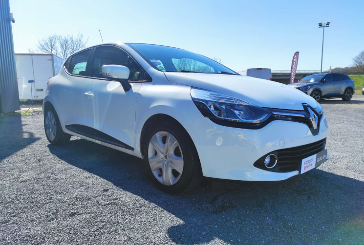 Renault Clio IV 0.9 TCE 90 ZEN GPS CLIM 100000 KMS