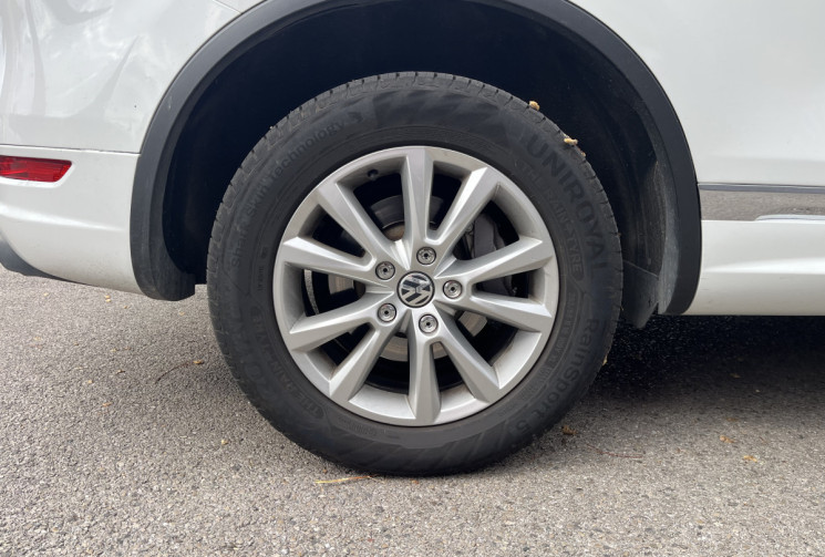 Volkswagen Touareg 3.0 V6 TDI R-Line Carat / 4Motion 4x4 / 204cv / Tiptronic 