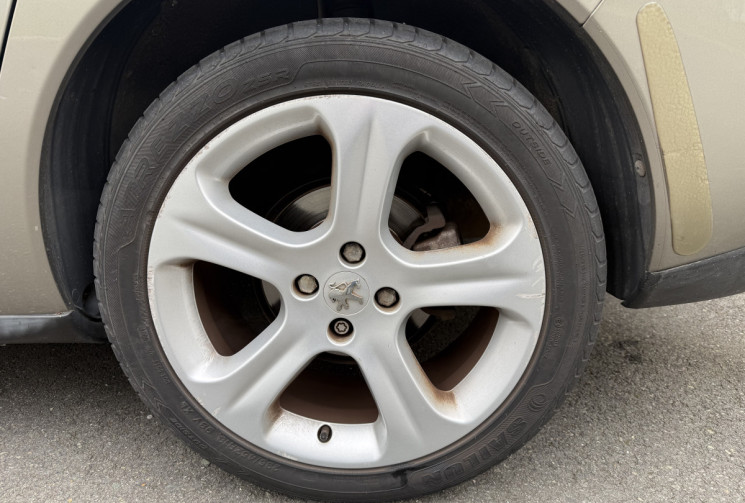 Peugeot 3008 1.6 THP 156 FELINE BVA6 / BOITIER ETHANOL