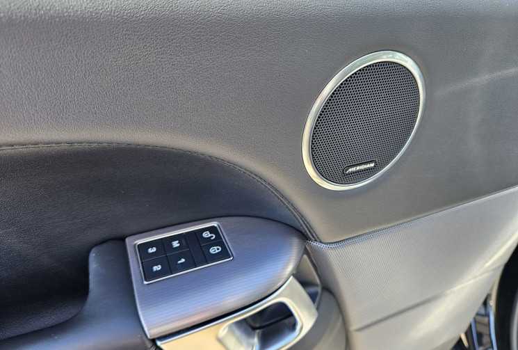 Land-Rover Range Rover Sport II (L494) P400E 2.0i 404 HSE MARK