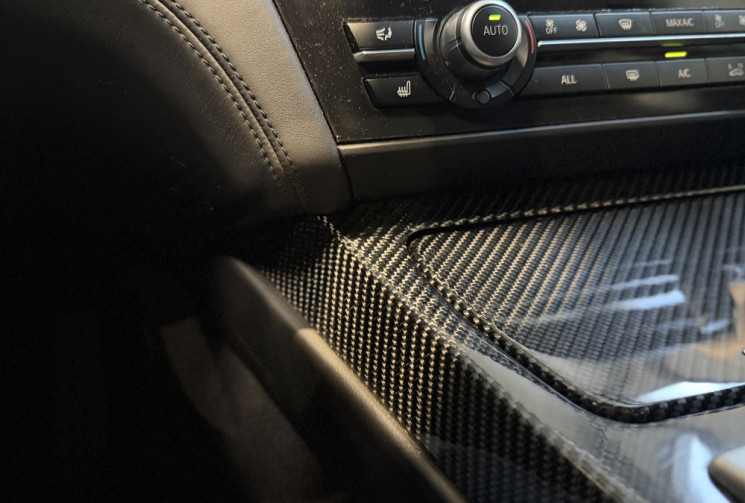 BMW M6 M6 GRAN COUPE V8 4.4 560 DKG7- Akrapovic / Pack carbone / HUD