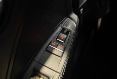 BMW M6 M6 GRAN COUPE V8 4.4 560 DKG7- Akrapovic / Pack carbone / HUD