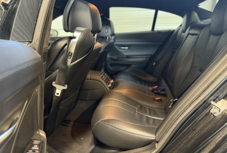 BMW M6 M6 GRAN COUPE V8 4.4 560 DKG7- Akrapovic / Pack carbone / HUD