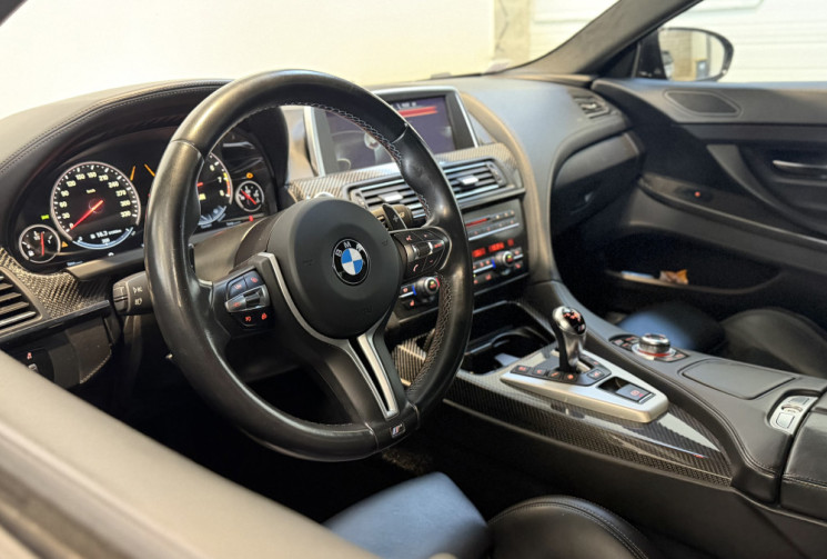 BMW M6 M6 GRAN COUPE V8 4.4 560 DKG7- Akrapovic / Pack carbone / HUD
