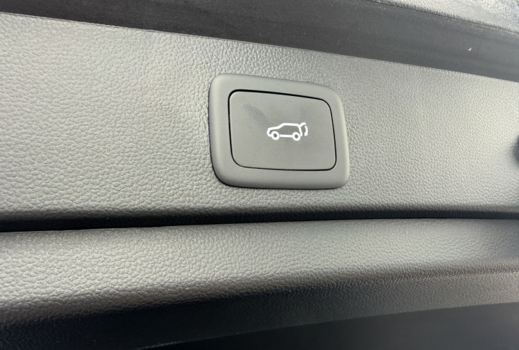 MG Marvel R 180CH LUXURY 2WD