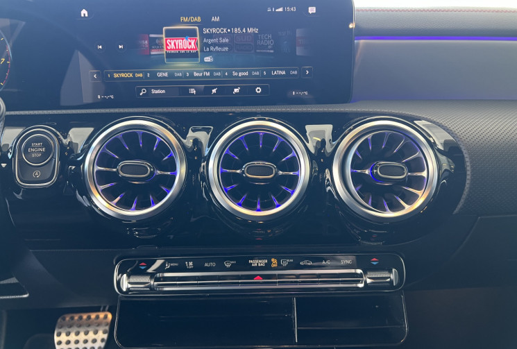 Mercedes CLA  200 AMG Line