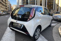 Toyota Aygo 1.0 VVTI 69 BOITE AUTO 5 portes