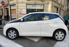 Toyota Aygo 1.0 VVTI 69 BOITE AUTO 5 portes