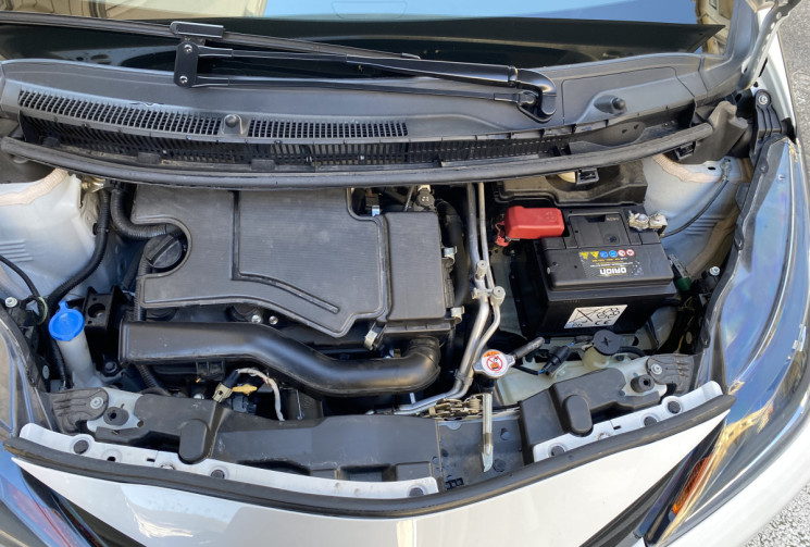 Toyota Aygo 1.0 VVTI 69 BOITE AUTO 5 portes