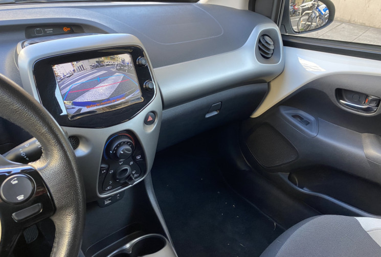 Toyota Aygo 1.0 VVTI 69 BOITE AUTO 5 portes